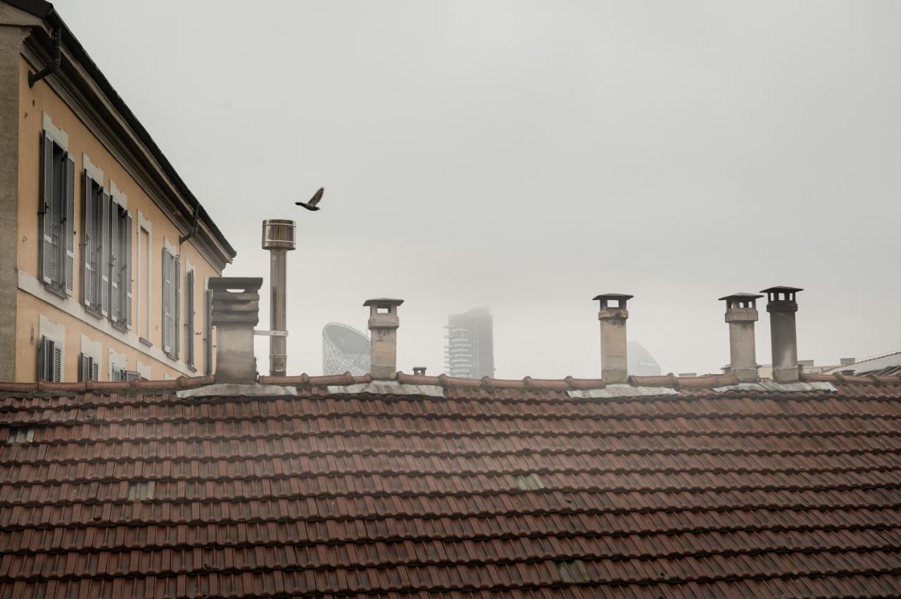 Urbino Luminoso E Appartamento Milano